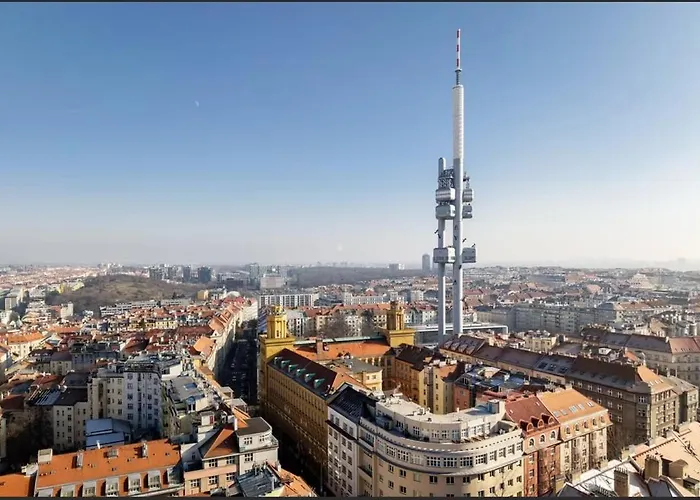 Cosy In Vibrant Area 2 Metro Stops From Prague's Hisorical Centre Praha
