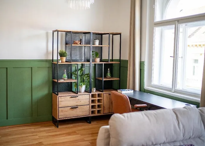 Apartmán Cosy In Vibrant Area 2 Metro Stops From Prague's Hisorical Centre *