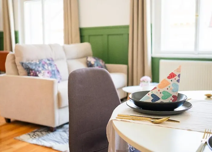 Apartmán Cosy In Vibrant Area 2 Metro Stops From Prague's Hisorical Centre *